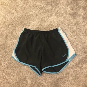 Youth Large girls nike shorts